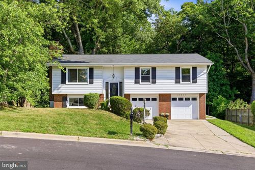 13015 Chalfont Ave, FORT WASHINGTON, MD, 20744-2730 | Card Image