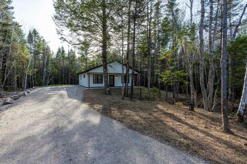 43 Summit Ridge Rd, Vaughan, NS, B0N | Card Image