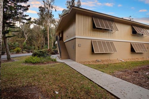 apt-15c-120 Hibiscus Woods Ct, Deltona, FL, 32725-9318 | Card Image