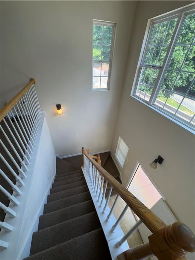 118 Pointe Cir, Townhouse with 2 bedrooms, 3 bathrooms and null parking in Dahlonega GA | Image 18