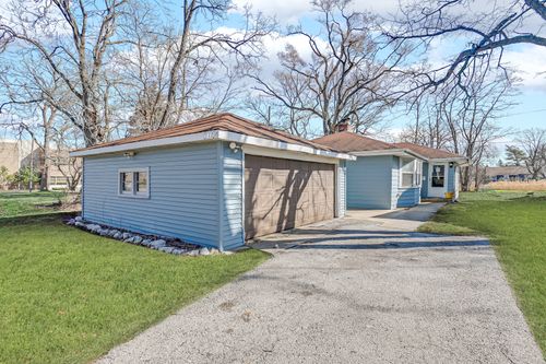 17015 Annetta Ave, Hazel Crest, IL, 60429-1231 | Card Image