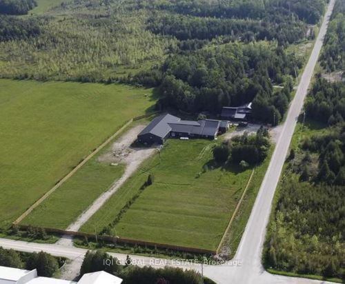 625 Little Pike Bay Rd, Lions Head, ON, N0H1W0 | Card Image