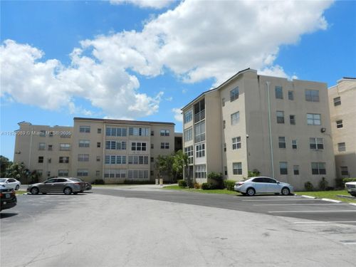 apt-211k-2860 Somerset Dr, Lauderdale Lakes, FL, 33311-9364 | Card Image