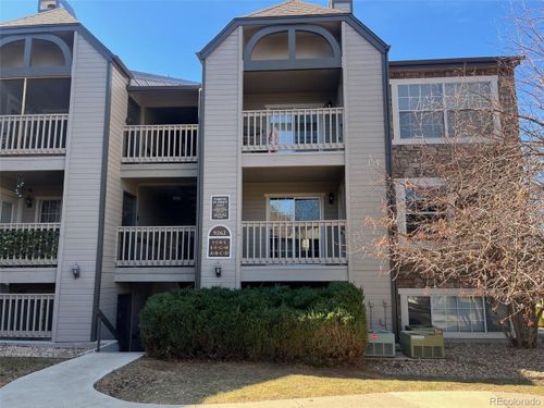 h-9262 E Arbor Cir, Englewood, CO, 80111-5256 | Card Image
