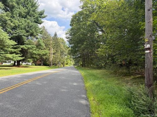 3 Shoddy Hollow Rd, Otisville, NY, 10963-2819 | Card Image