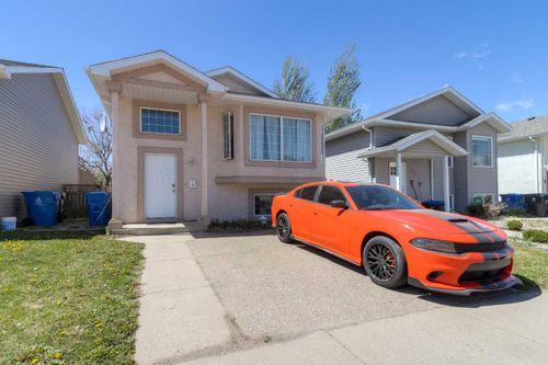 287 Peigan Crt W, Lethbridge, AB, T1K7K6 | Card Image