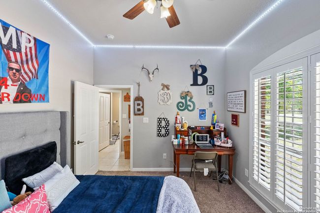162 Champions Blvd, House other with 3 bedrooms, 2 bathrooms and null parking in La Vernia TX | Image 17