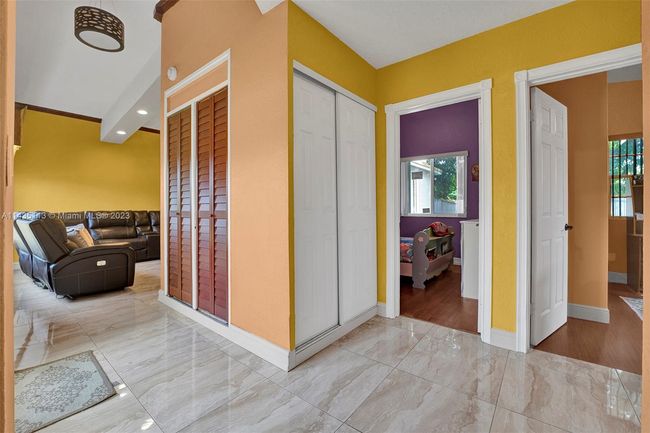 2021 Nw 185 Th Ter, House other with 3 bedrooms, 2 bathrooms and null parking in Miami Gardens FL | Image 25