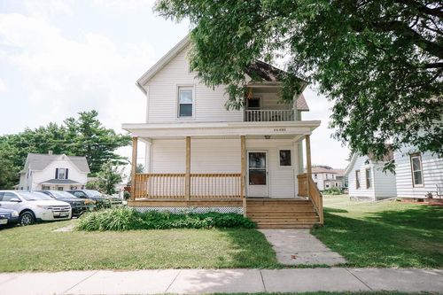 430 E James St, Columbus, WI, 53925-1735 | Card Image