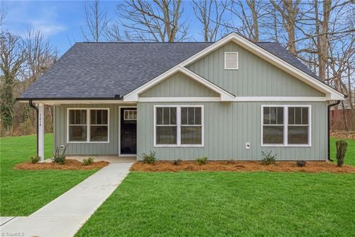 1214 Bowen Dr, Archdale, NC, 27263-2502 | Card Image