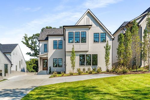 3420A Golf Club Ln, Nashville, TN, 37215 | Card Image