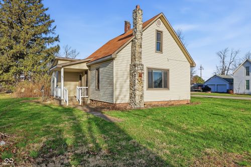 208 N Main St, Kempton, IN, 46049-9775 | Card Image