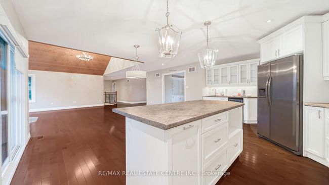 294288 - 8th Line, House other with 4 bedrooms, 4 bathrooms and 50 parking in Amaranth ON | Image 13