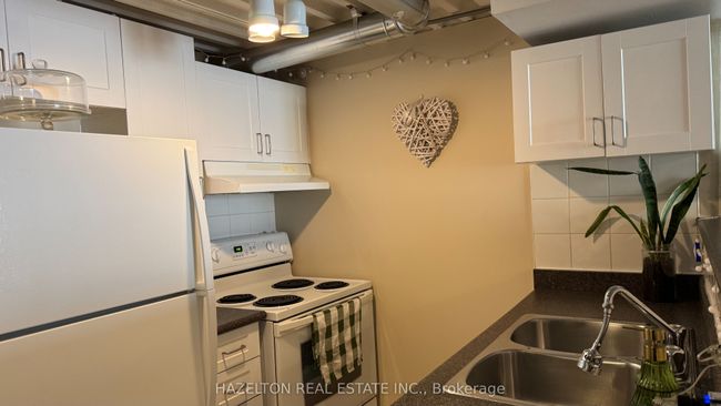 438 - 800 Lansdowne Ave, Condo with 2 bedrooms, 1 bathrooms and null parking in Toronto ON | Image 8