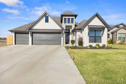 2065 E 136th Place S, Bixby, OK, 74008 | Card Image