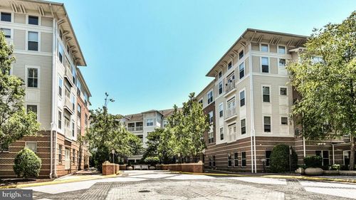 unit-122-9486 Virginia Center Blvd, VIENNA, VA, 22181-4804 | Card Image