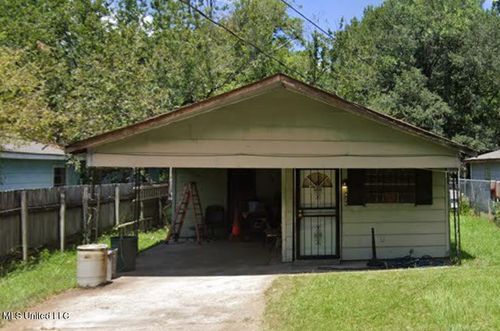420 Derrick St, Jackson, MS, 39203-1103 | Card Image