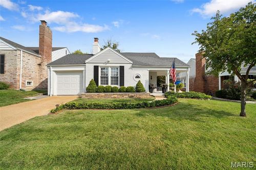 8619 Eulalie Ave, Brentwood, MO, 63144-2009 | Card Image