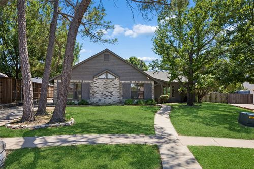 2226 Savannah Trl, Denton, TX, 76205-8246 | Card Image