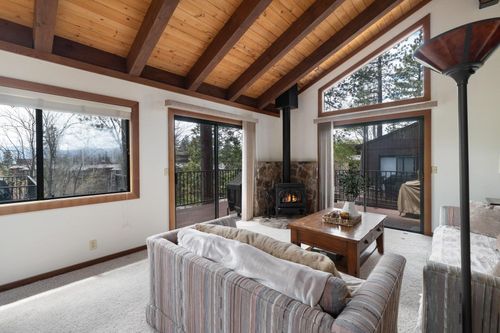 63-2560 Lake Forest Rd, Tahoe City, CA, 96145-2335 | Card Image