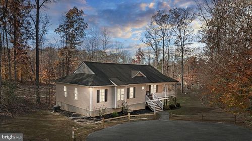 14 Oak Rd, BUMPASS, VA, 23024-4501 | Card Image