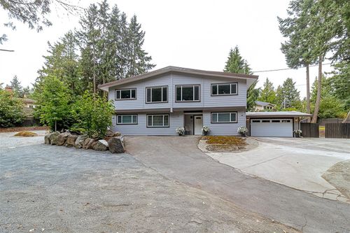 1991 Dean Park Rd, North Saanich, BC, V8L1C2 | Card Image
