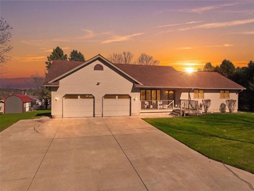 1914 Zera St, Bloomer, WI, 54724-1909 | Card Image