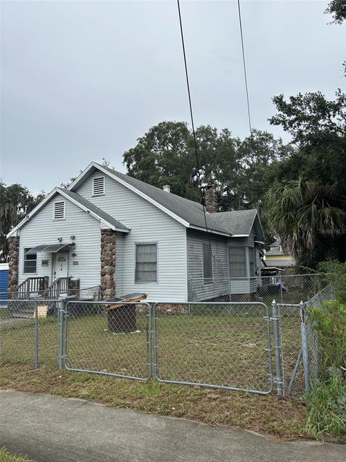 103 E Ward Ave, EUSTIS, FL, 32726-4140 | Card Image