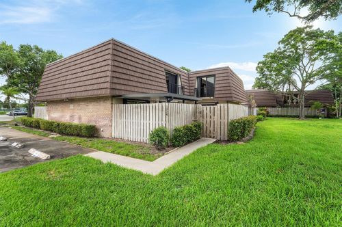 1024 10th Ln, Palm Beach Gardens, FL, 33418-3578 | Card Image