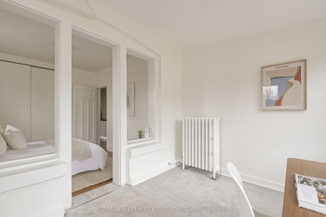 333 Sackville St, House attached with 3 bedrooms, 2 bathrooms and null parking in Toronto ON | Image 24