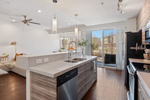 unit-227-604 N Bluff Dr, Austin, TX, 78745-0013 | Card Image