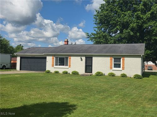 221 S Elm St, Jefferson, OH, 44047-1322 | Card Image