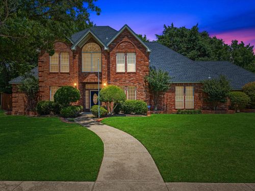 1027 Beaver Creek Dr, Duncanville, TX, 75137-3731 | Card Image