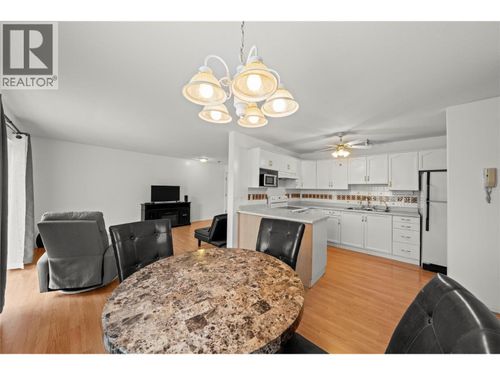 114-650 Mckinney Rd, Oliver, BC, V0H1T3 | Card Image
