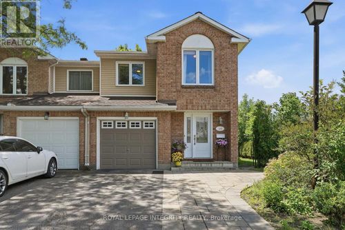 142 Gladecrest Court, Ottawa, ON, K2H9J8 | Card Image