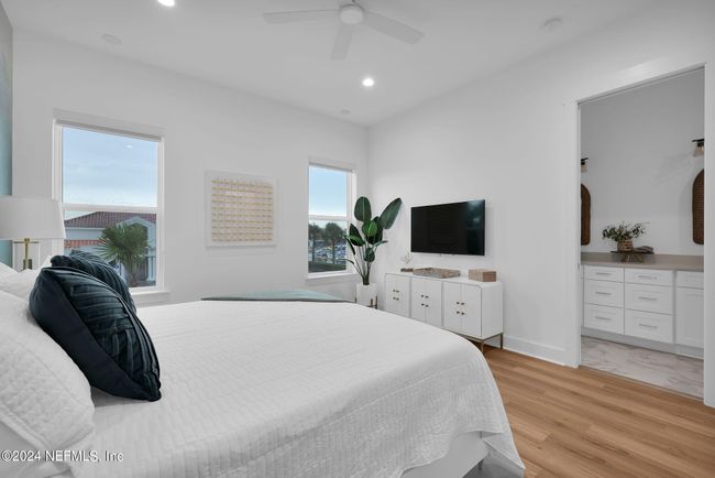 1314 2 Nd St S, House other with 4 bedrooms, 3 bathrooms and null parking in Jacksonville Beach FL | Image 37