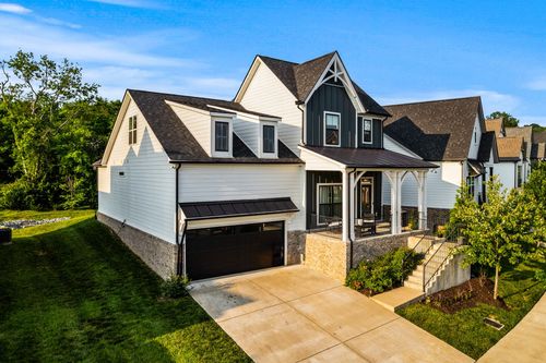 109 Lenham Dr, Brentwood, TN, 37027-1547 | Card Image