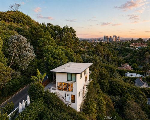 1311 Braeridge Dr, Beverly Hills, CA, 90210 | Card Image