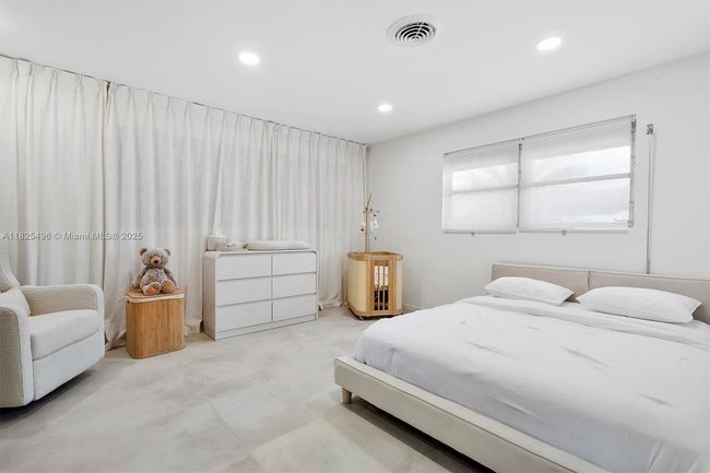 417 N Highland Dr, House other with 3 bedrooms, 2 bathrooms and null parking in Hollywood FL | Image 25