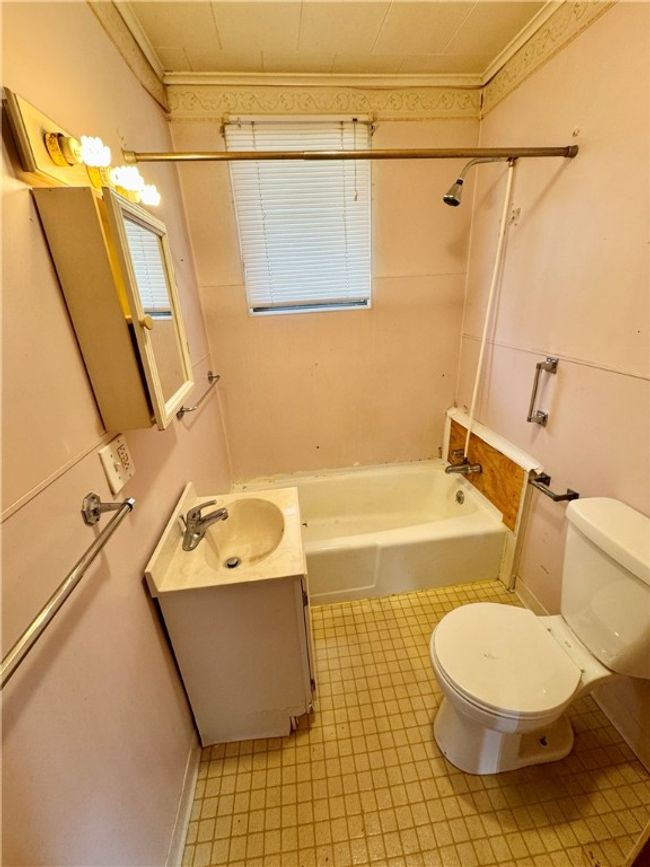 405 15 Th St, House other with 1 bedrooms, 1 bathrooms and 2 parking in North Apollo PA | Image 15