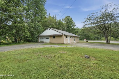 6 Beechwood Rd, Cummington, MA, 01026 | Card Image