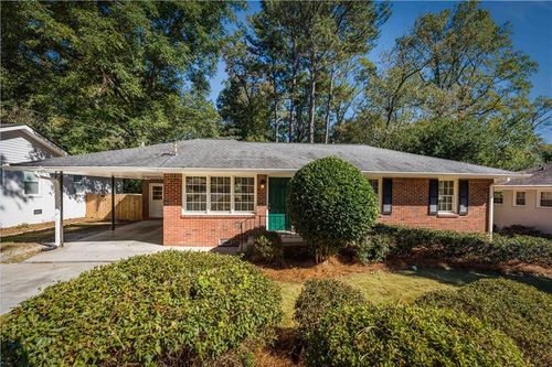 2611 Warwick Cir Ne, Atlanta, GA, 30345-1633 | Card Image