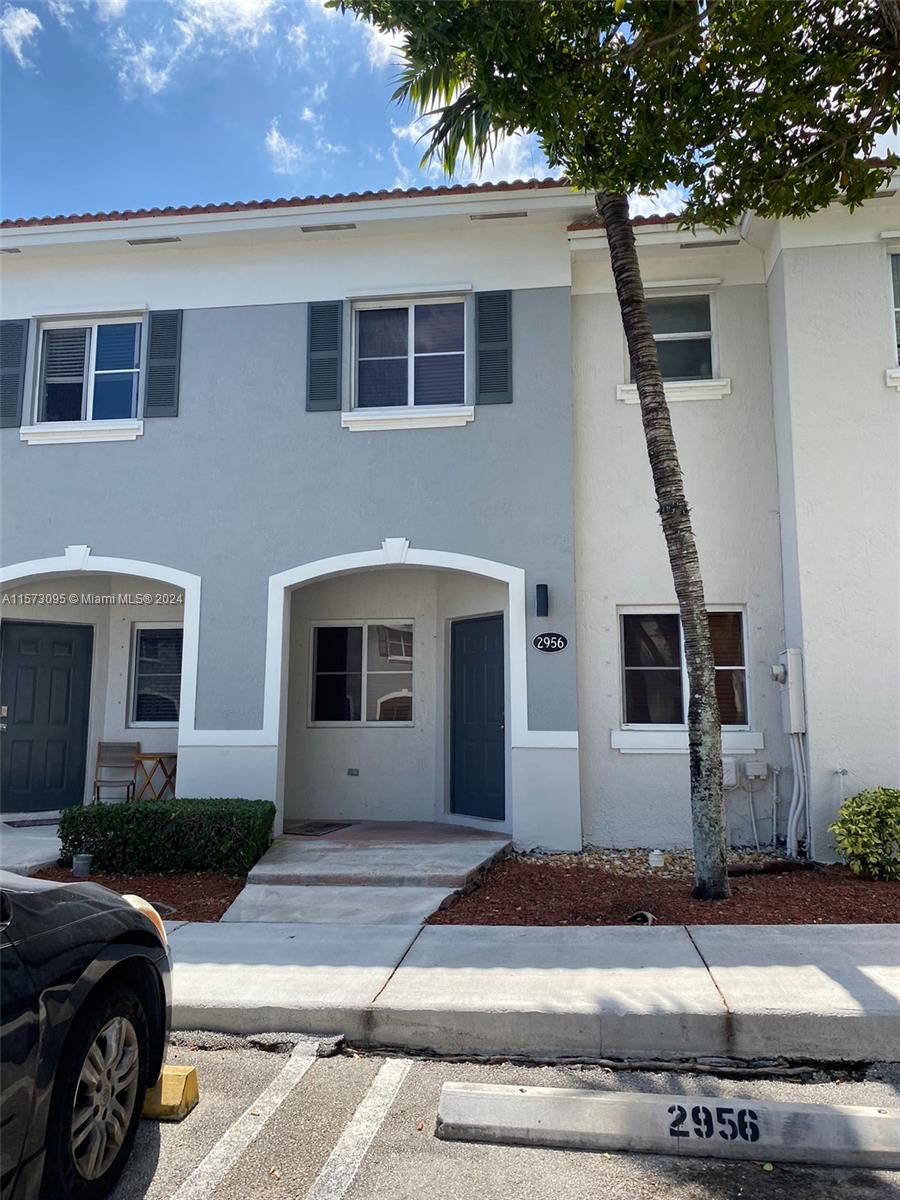 15th Ave, Homestead, FL 33035