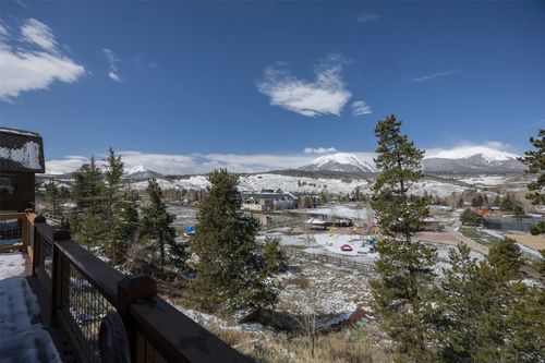 545 Tanglewood Ln, Silverthorne, CO, 80498-5492 | Card Image