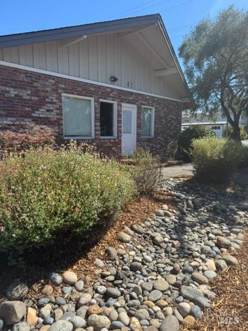 3900 Mayette Avenue, Santa Rosa, CA, 95405 | Card Image