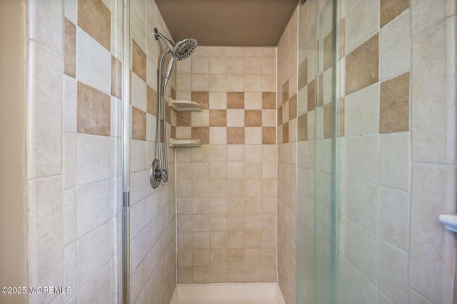 162 Joysan Ter, House other with 4 bedrooms, 3 bathrooms and null parking in Freehold NJ | Image 32