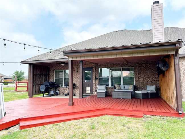 Lots of room to entertain or relax outback under the covered patio & deck. | Image 27
