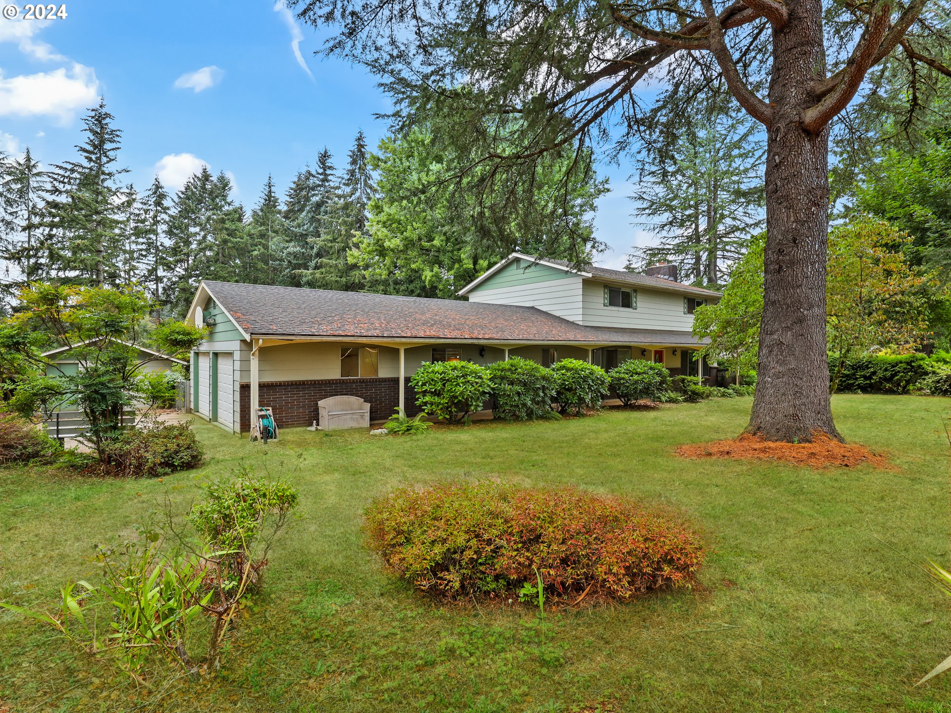 Judd Rd, Eagle Creek, OR 97022