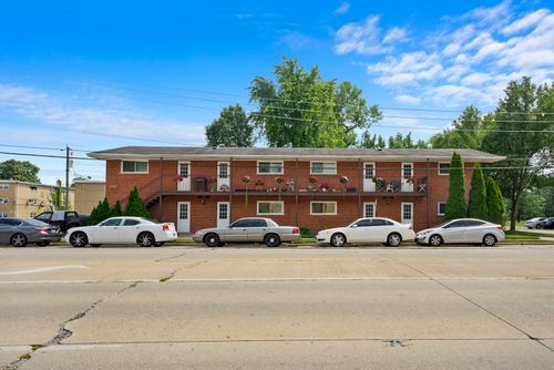 3901 Haas Ave, Lyons, IL, 60534-1274 | Card Image