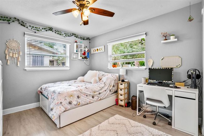 1092 Sousa Dr, House other with 2 bedrooms, 2 bathrooms and null parking in LARGO FL | Image 13